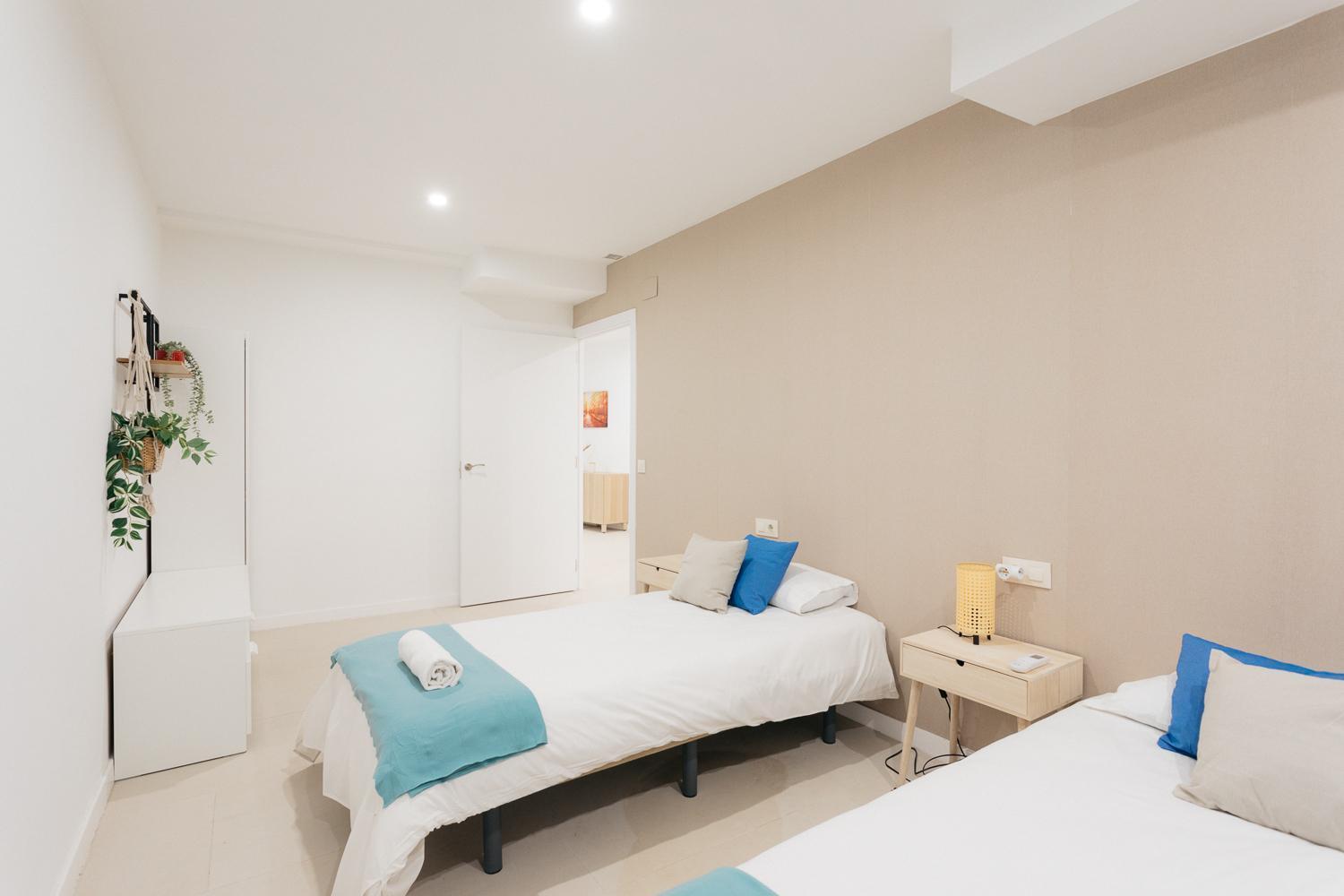 Amplio Apartamento Cerca Centro Historico Y Turia 5Pax 2 Bath Valencia Exterior photo
